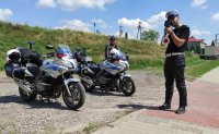 patrol motocyklowy podczas działań prędkość
