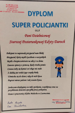dyplom dla policjantki