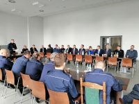 spotkanie kadry kierowniczej piotrkowskiej komendy i zaproszonych gości w trakcie podsumowania pracy policjantów  za 2019 rok.