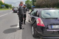 policjanci z motocyklistami podczas wspólnej akcji