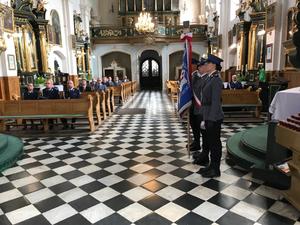 Policjanci podczas uroczystej Mszy Świętej.