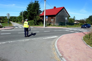 Policjanci w ramach akcji prędkość.