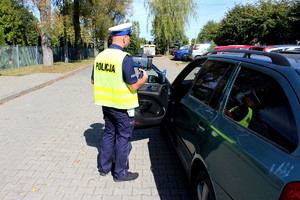 Policjanci w ramach akcji prędkość.