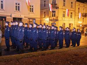 Uroczystość podczas obchodów Narodowego Święta Niepodległości w Piotrkowie Trybunalskim.