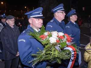 Uroczystość podczas obchodów Narodowego Święta Niepodległości w Piotrkowie Trybunalskim.