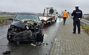 Policjant na miejscu zdarzenia.