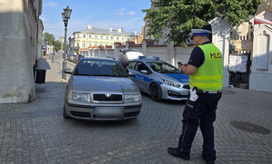 Policjanci podczas działań &quot;Parkowanie&quot;.