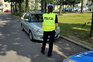 Policjanci podczas działań &quot;Parkowanie&quot;.