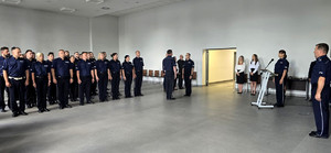 Policjanci podczas uroczystej zbiórki z okazji Święta Policji.