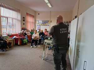Prelegent wraz z słuchaczami.