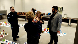 Jury podczas wyboru najlepszych prac.