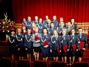 Wyróżnione policjantki podczas gali.