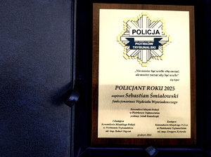 Pamiątkowy ryngraf.