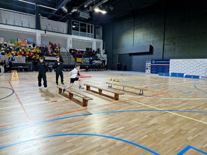 Chłopiec podczas zmagań w trakcie konkursu.