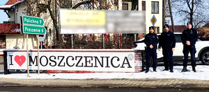 Dzielnicowi z Posterunku Policji w Moszczenicy.