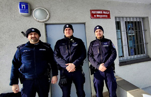 Dzielnicowi z Posterunku Policji w Moszczenicy.