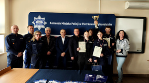 Goście oraz drużyna która zajęła pierwsze miejsce.