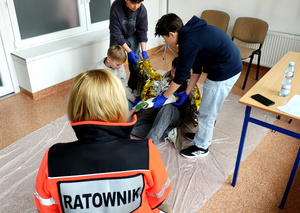 Zawodnicy podczas rozpoczęcia turnieju.