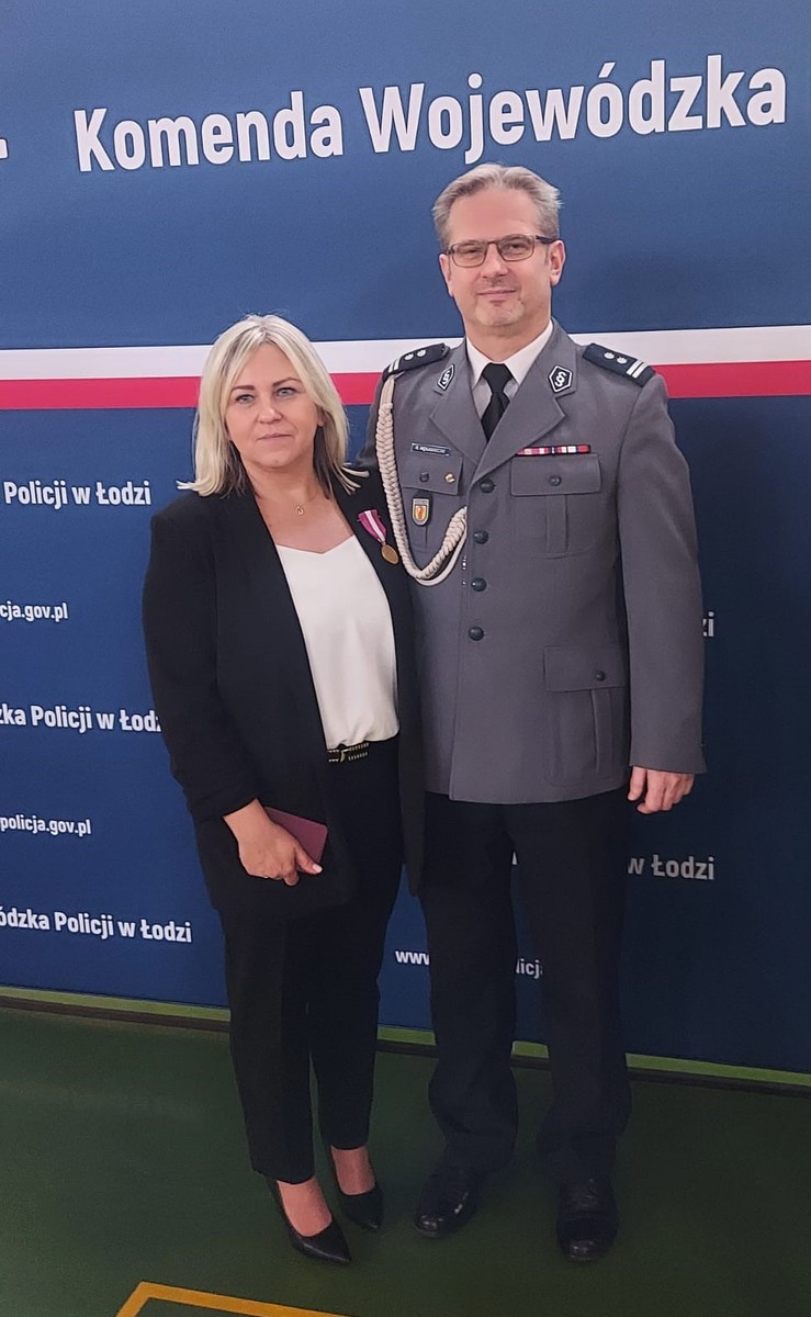 Komenda Miejska Policji W Piotrkowie Trybunalskim Wyróżniona przez Prezydenta za wzorową pracę w służbie Państwa